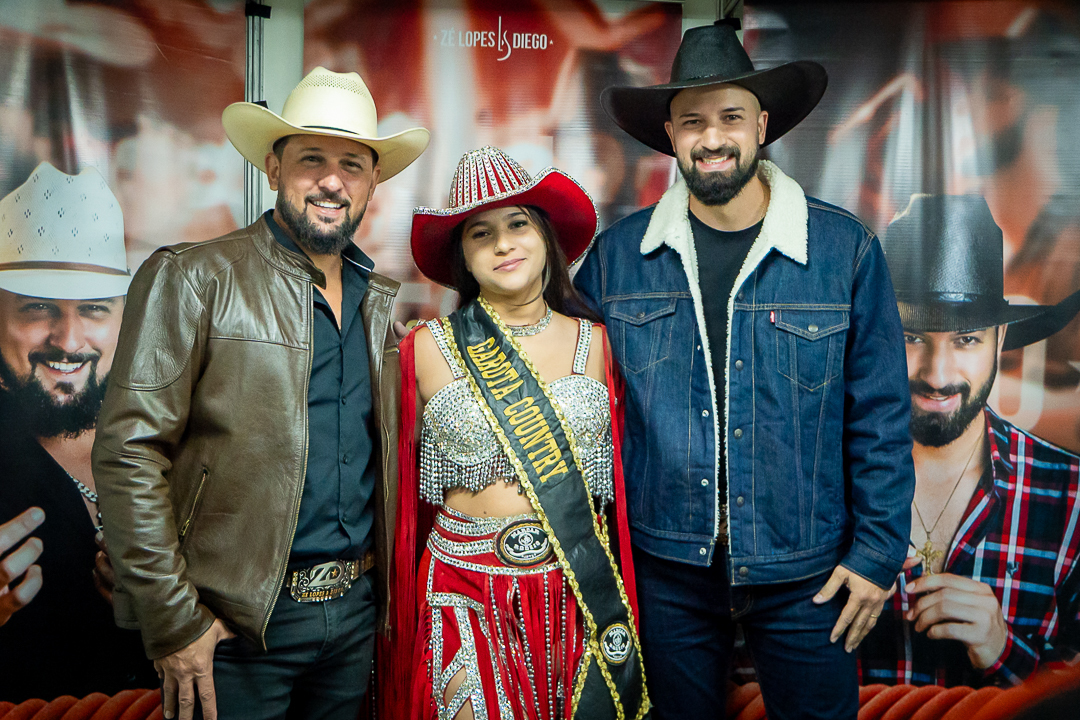 ze-lopes-diego-sertaozinho-rodeio-fest-2026-fotos