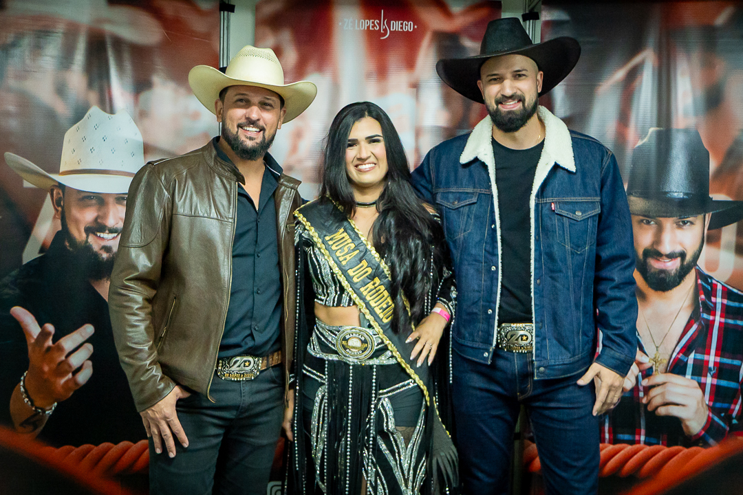 ze-lopes-diego-sertaozinho-rodeio-fest-2026-fotos
