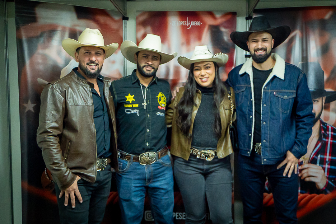 ze-lopes-diego-sertaozinho-rodeio-fest-2026-fotos