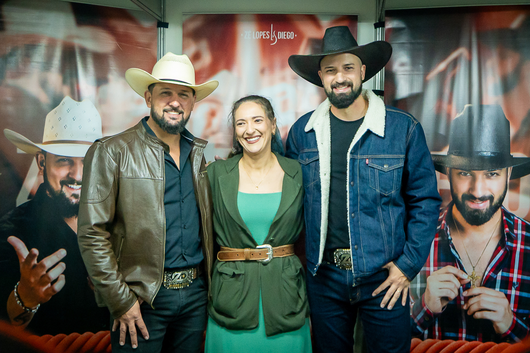 ze-lopes-diego-sertaozinho-rodeio-fest-2026-fotos