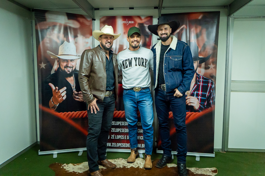 ze-lopes-diego-sertaozinho-rodeio-fest-2026-fotos