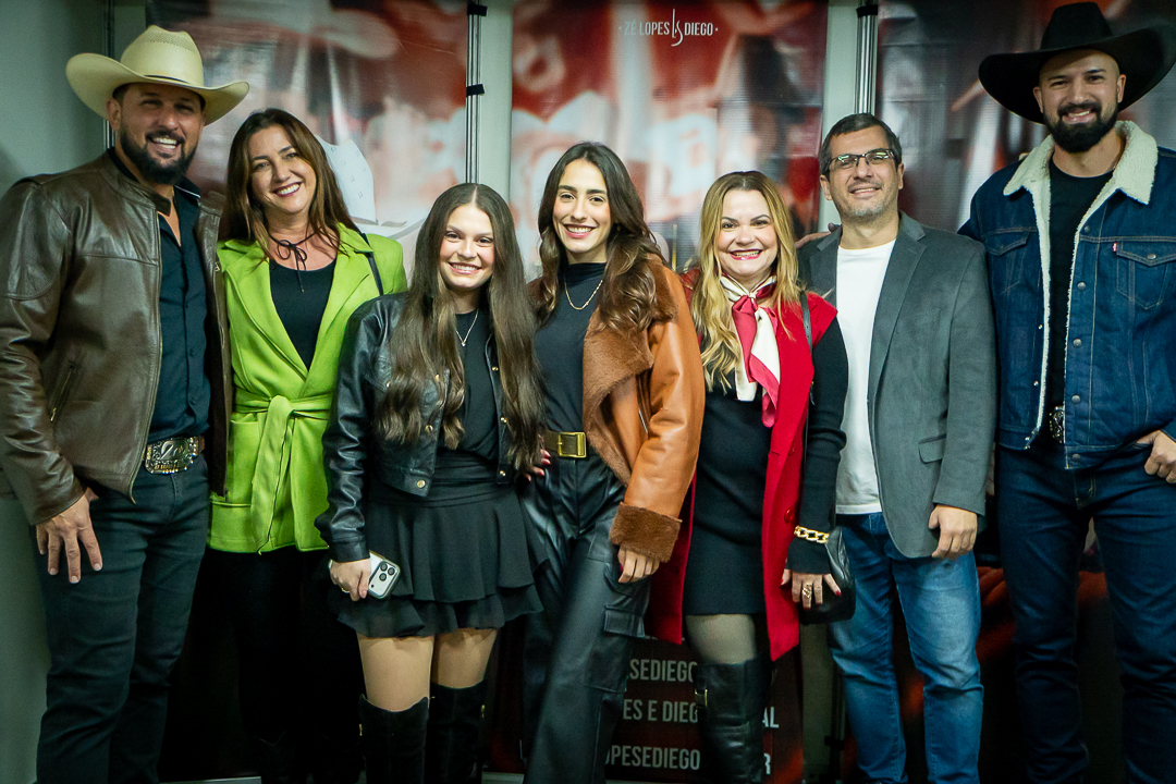 ze-lopes-diego-sertaozinho-rodeio-fest-2026-fotos