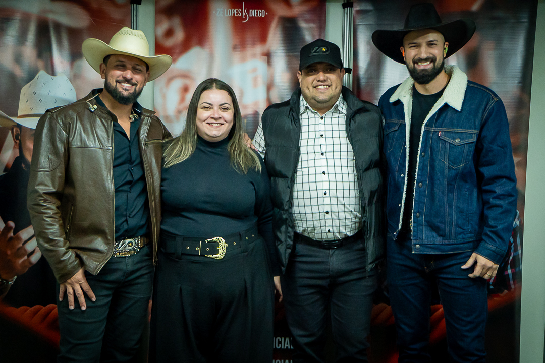 ze-lopes-diego-sertaozinho-rodeio-fest-2026-fotos