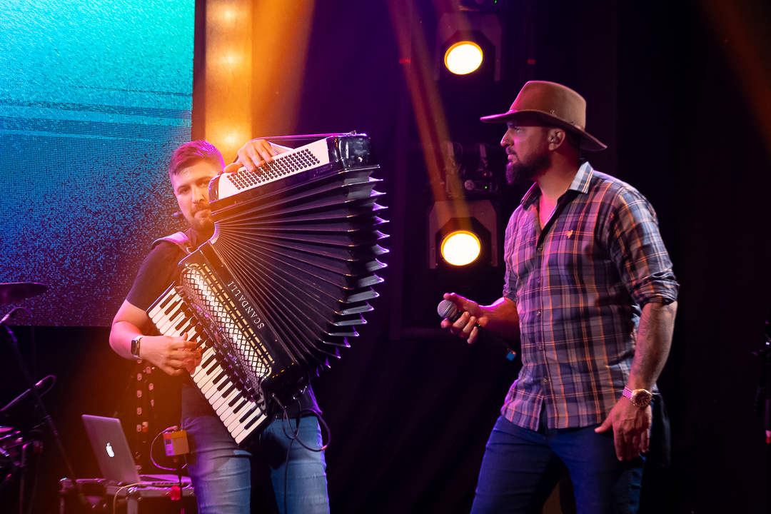 Show-Com-Banda-Ao-Vivo-Corporativo-Ze-Lopes-E-Diego-Koppert-Piracicaba-São-Paulo
