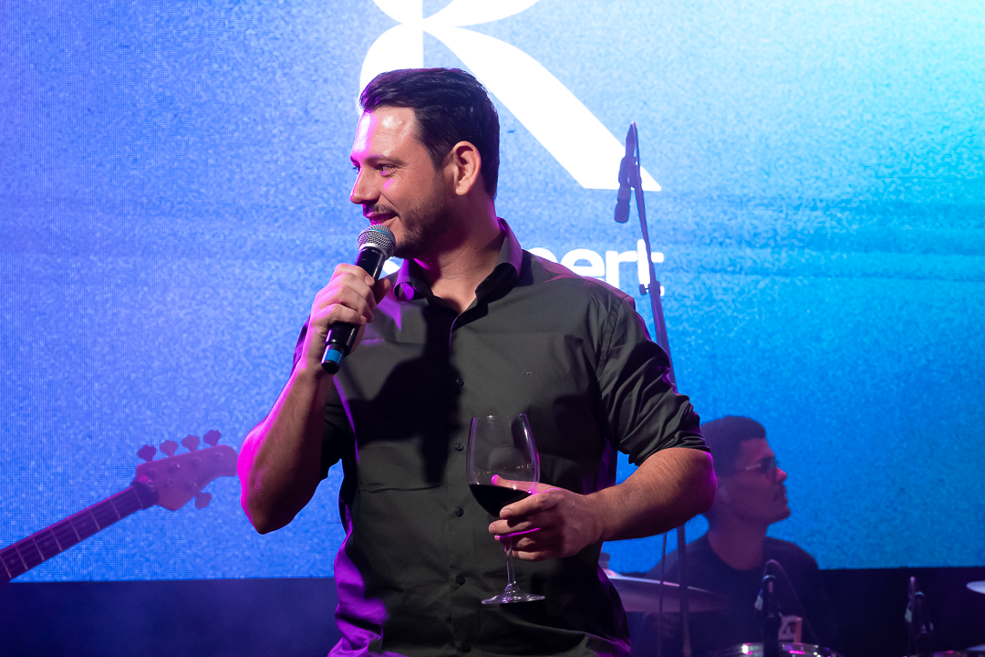 Show-Com-Banda-Ao-Vivo-Corporativo-Ze-Lopes-E-Diego-Koppert-Piracicaba-São-Paulo