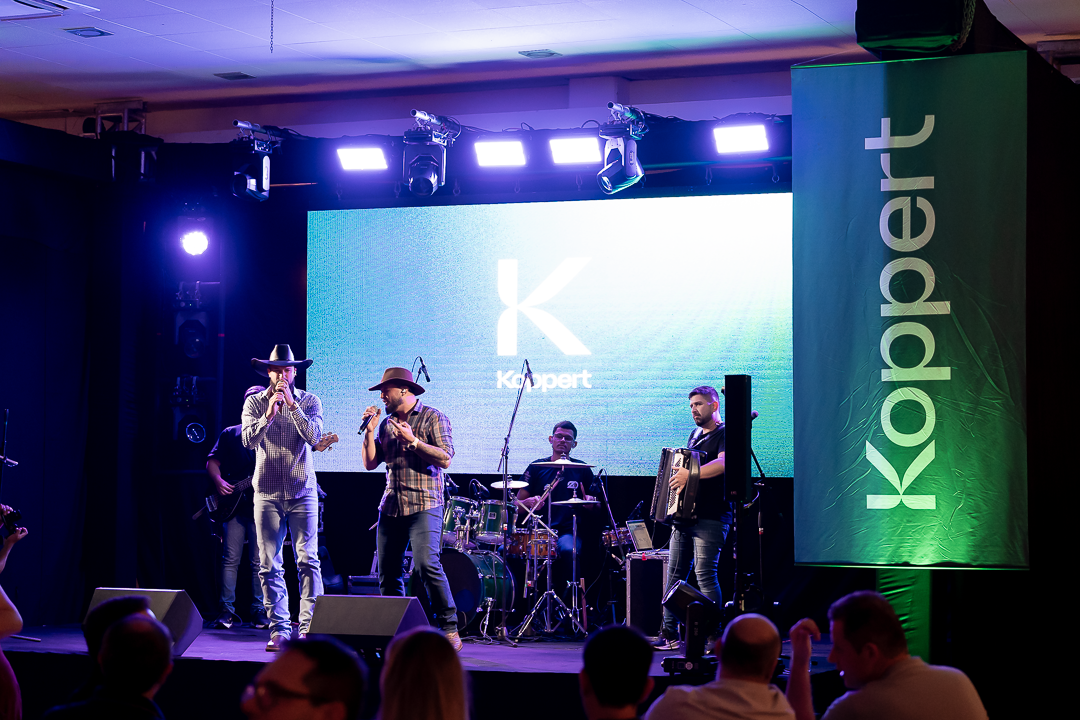 Show-Com-Banda-Ao-Vivo-Corporativo-Ze-Lopes-E-Diego-Koppert-Piracicaba-São-Paulo