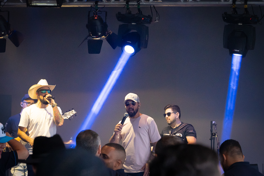 Show-Ao-Vivo-Com-Banda-Ze-Lopes-E-Diego-Evento-Corporativo-MultEngrenagens-Em-Sertaozinho-Sao-Paulo-Brasil