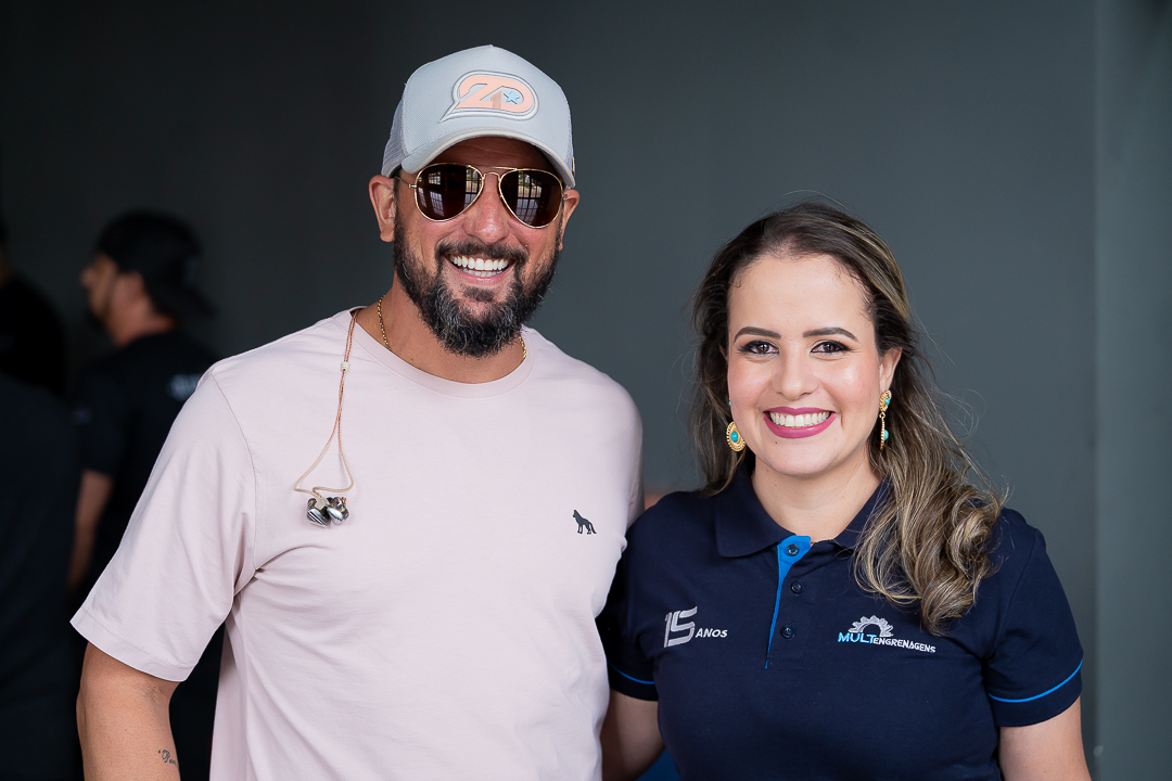 Show-Ao-Vivo-Com-Banda-Ze-Lopes-E-Diego-Evento-Corporativo-MultEngrenagens-Em-Sertaozinho-Sao-Paulo-Brasil