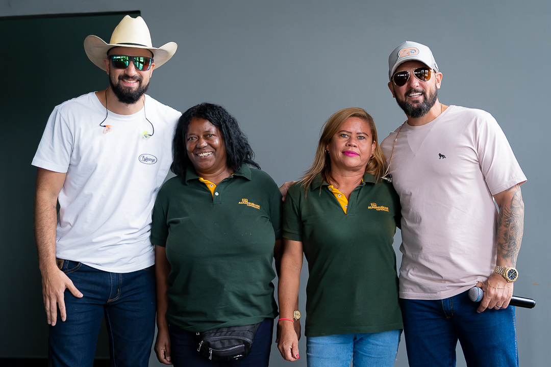 Show-Ao-Vivo-Com-Banda-Ze-Lopes-E-Diego-Evento-Corporativo-MultEngrenagens-Em-Sertaozinho-Sao-Paulo-Brasil