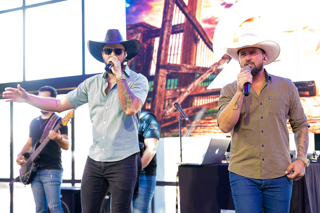 Show-Com-Banda-Ze-Lopes-E-Diego-Evento-Corporativo-Hidrovapor-Sertaozinho-Sao-Paulo-Brasil