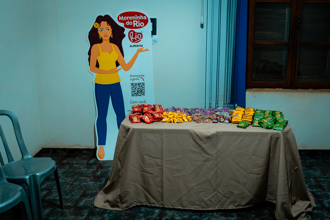 Festa boa também se faz com comida boa: estrutura completa para receber todas as famílias.