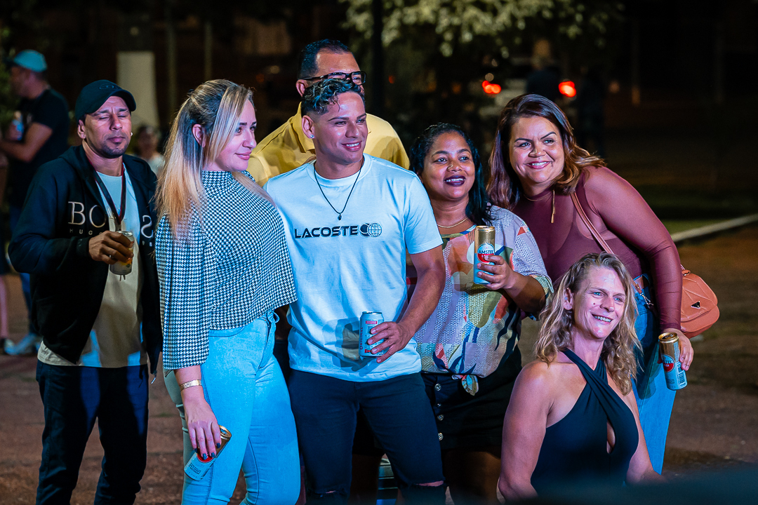 Zé Lopes e Diego no camarim antes do show da Semana da Asa 2026 em Dumont SP