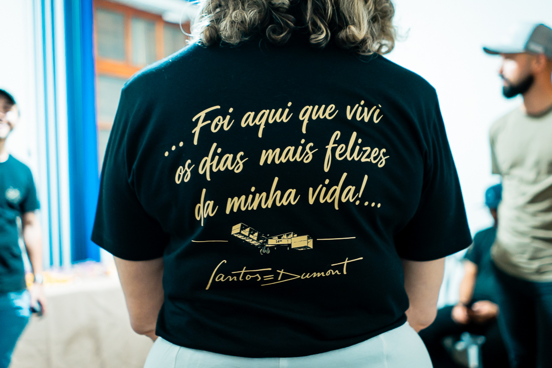 Sorrisos, abraços e muita música: Dumont mostrou como se celebra a Semana da Asa.