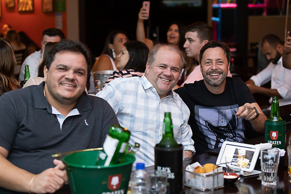 show-com-ze-lopes-e-diego-no-boteco-tukas