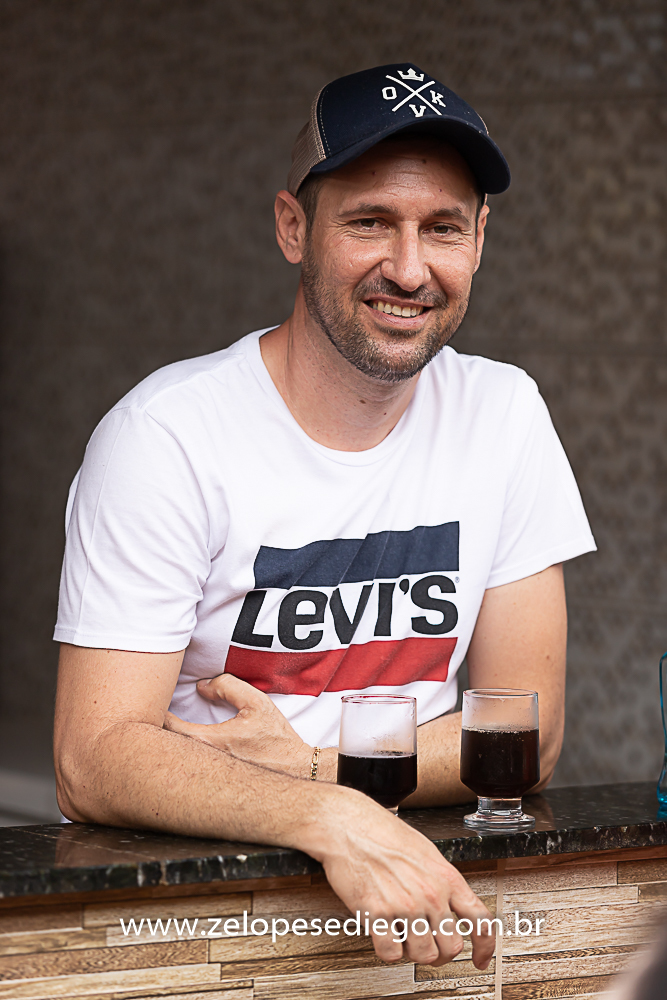 show-com-ze-lopes-e-diego-e-banda-na-confraternizacao-da-sorvetes-pimpinella-em-sertazinho-sp