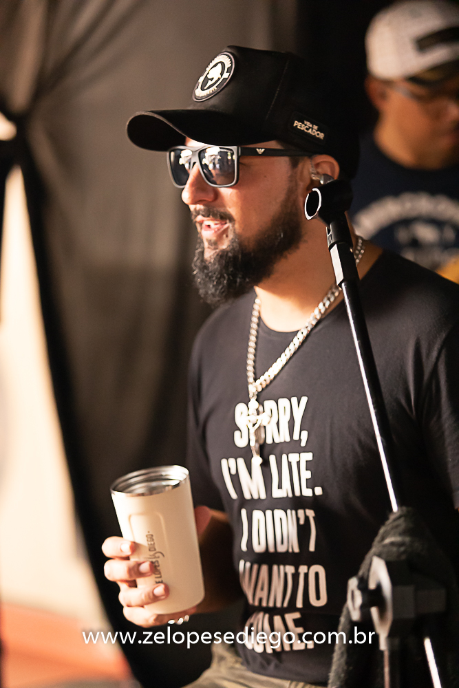 show-com-ze-lopes-e-diego-e-banda-na-confraternizacao-da-sorvetes-pimpinella-em-sertazinho-sp