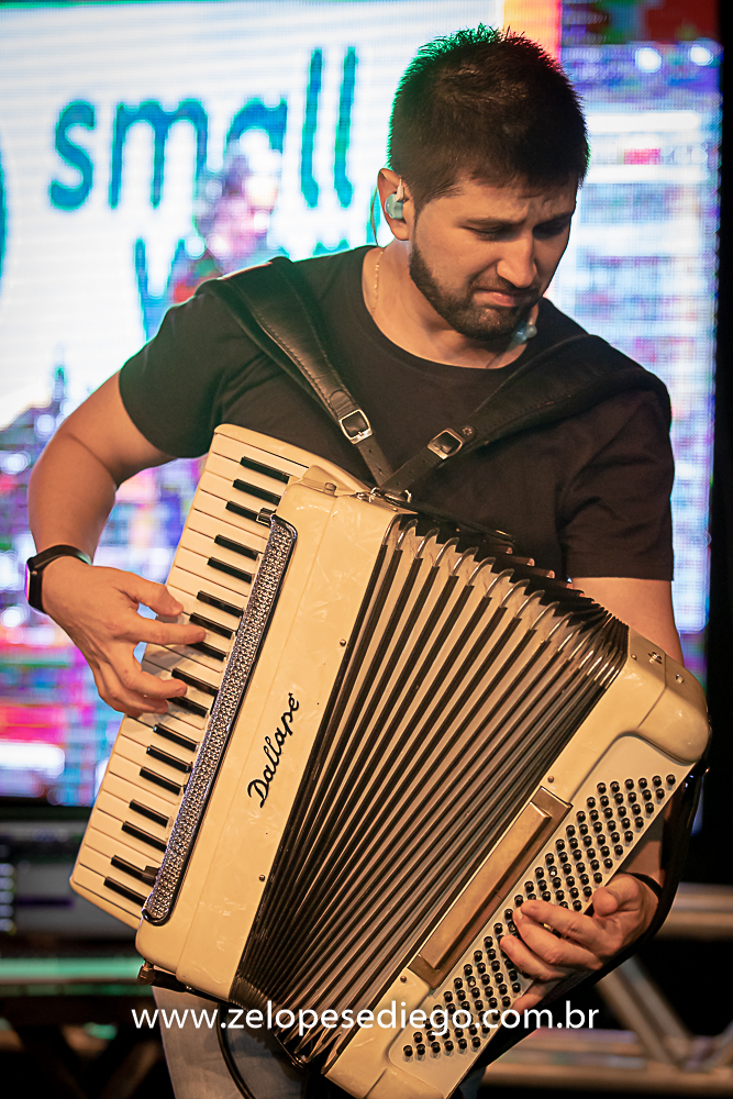 show-com-ze-lopes-e-diego-e-banda-na-mata-do-leao