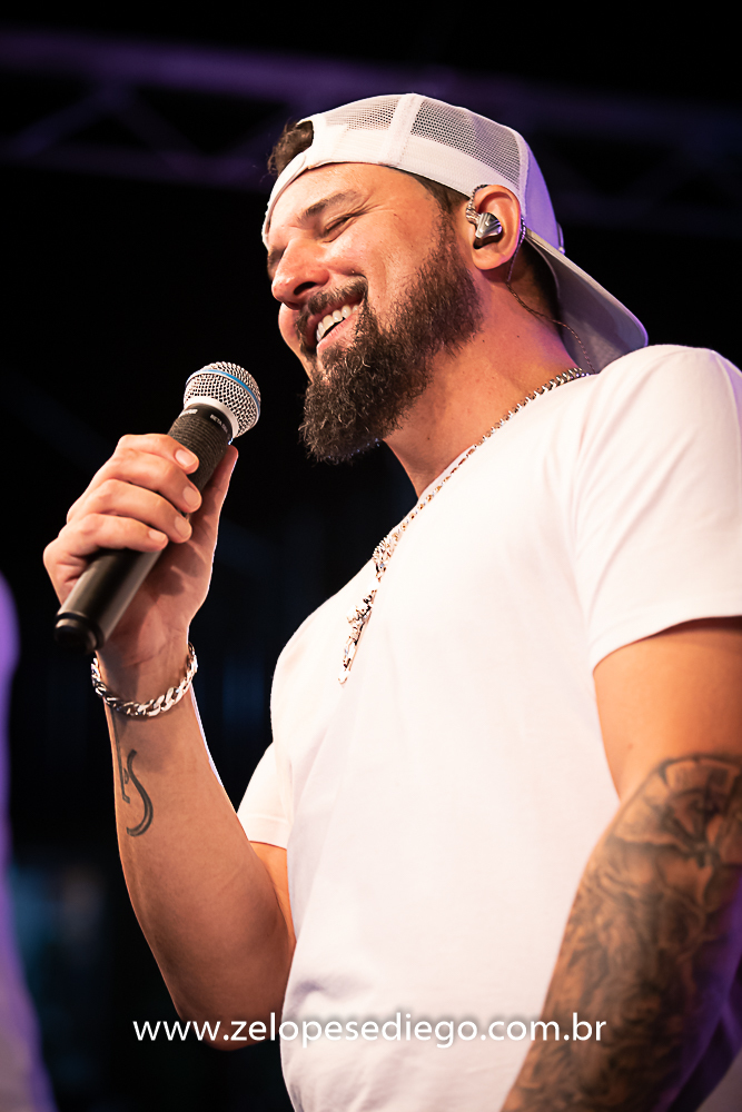 show-com-ze-lopes-e-diego-e-banda-na-mata-do-leao