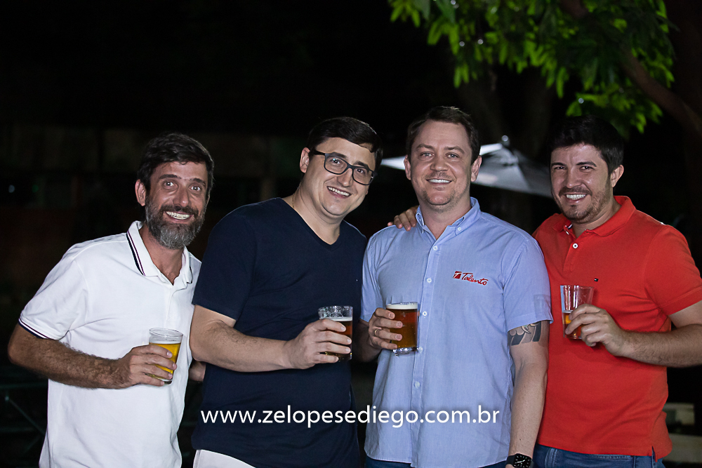 show-com-ze-lopes-e-diego-e-banda-na-mata-do-leao