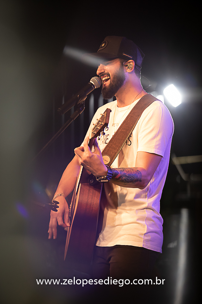 show-com-ze-lopes-e-diego-e-banda-na-mata-do-leao