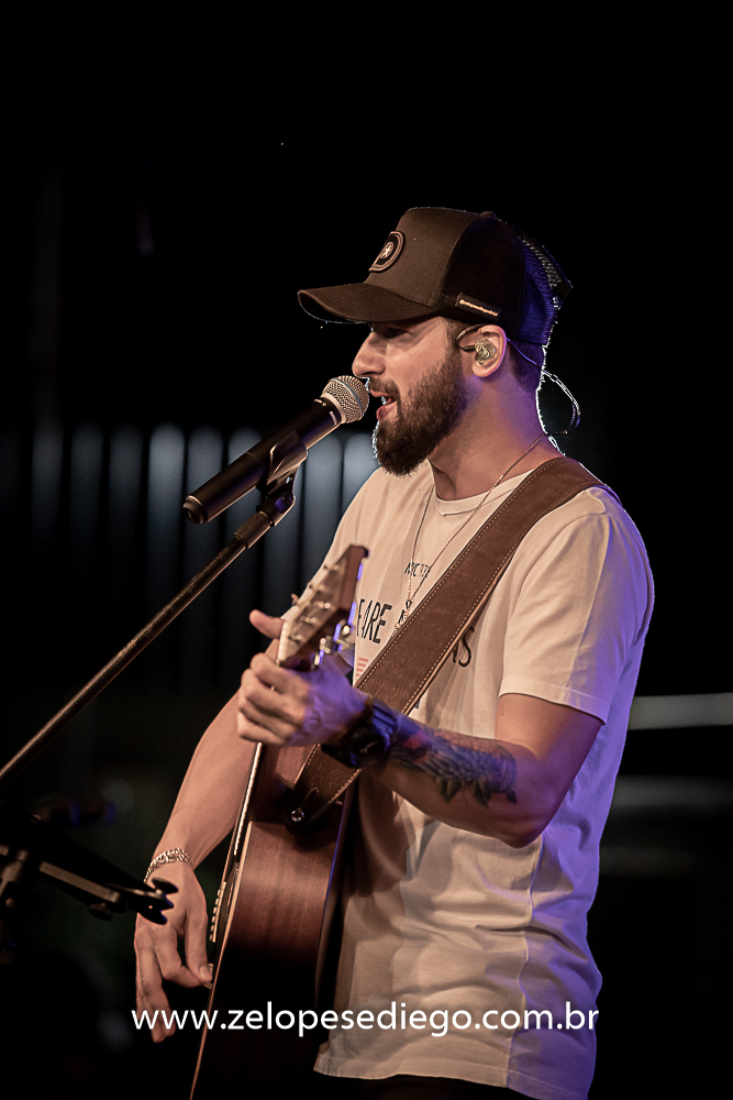 show-com-ze-lopes-e-diego-e-banda-na-mata-do-leao