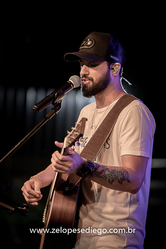 show-com-ze-lopes-e-diego-e-banda-na-mata-do-leao