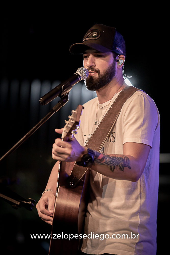 show-com-ze-lopes-e-diego-e-banda-na-mata-do-leao