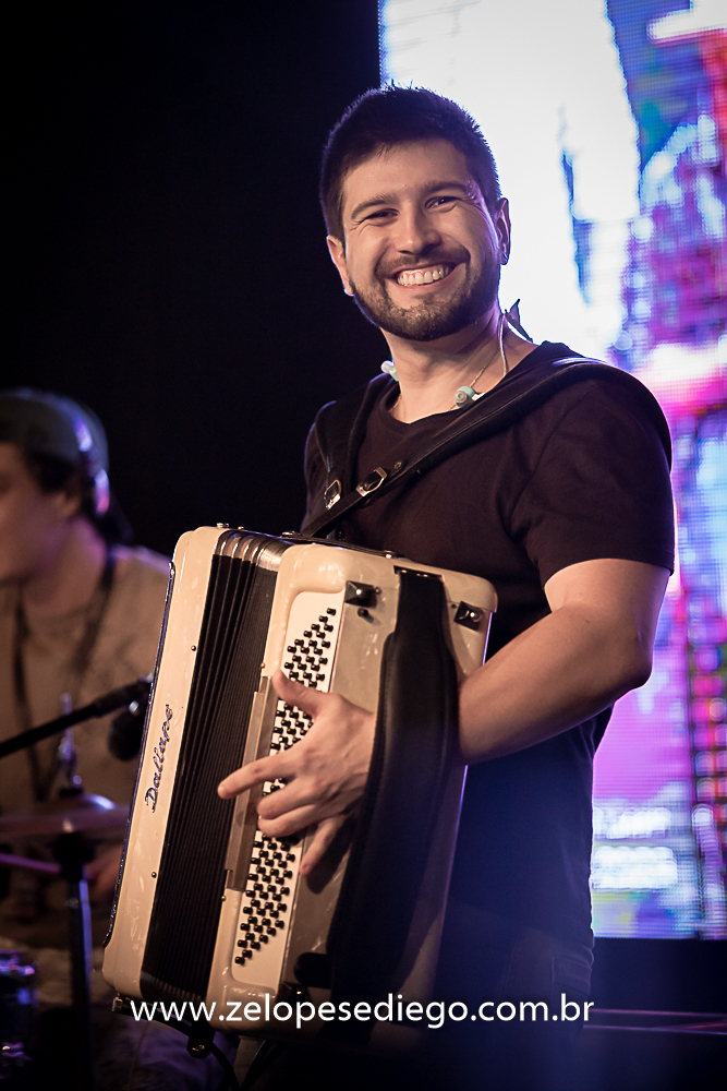 show-com-ze-lopes-e-diego-e-banda-na-mata-do-leao