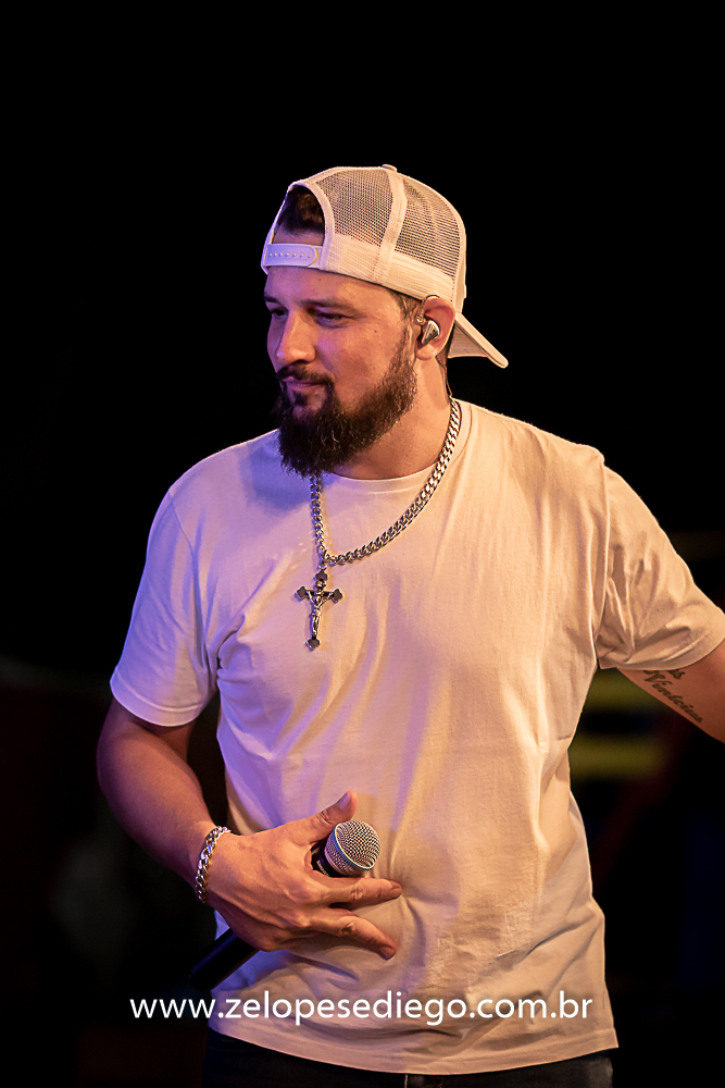 show-com-ze-lopes-e-diego-e-banda-na-mata-do-leao