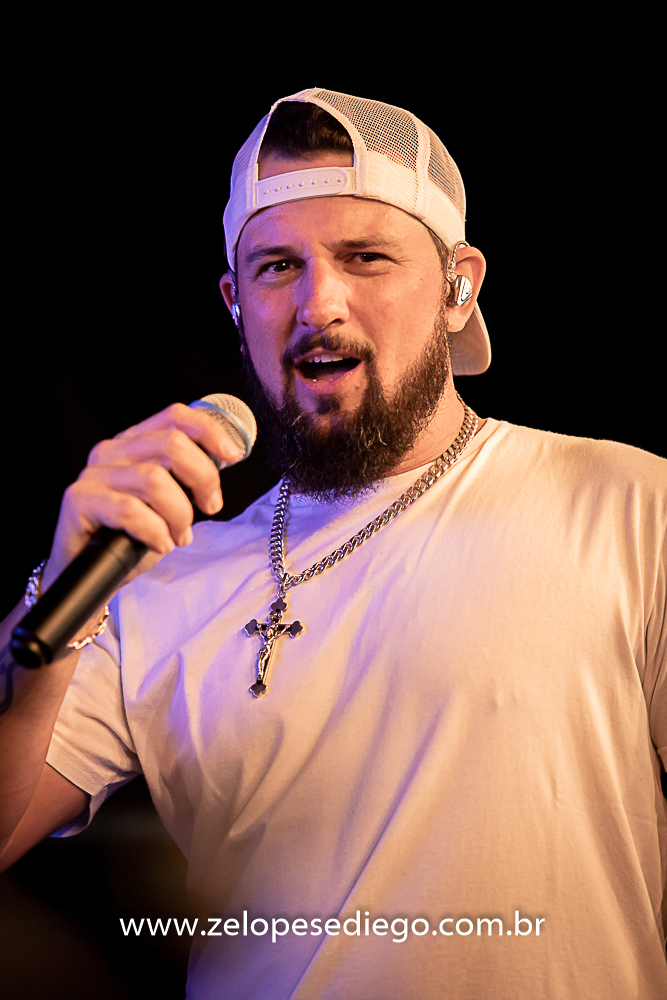 show-com-ze-lopes-e-diego-e-banda-na-mata-do-leao