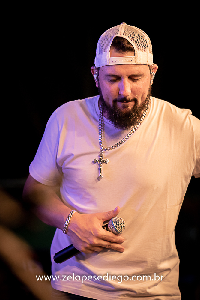 show-com-ze-lopes-e-diego-e-banda-na-mata-do-leao