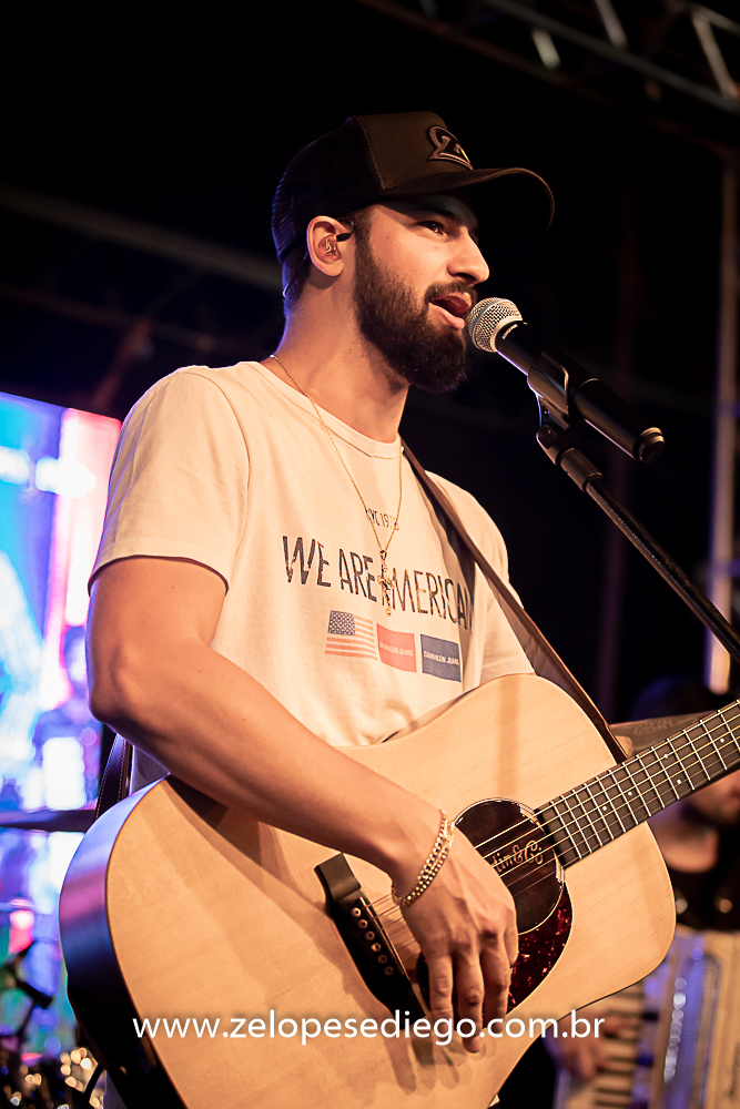 show-com-ze-lopes-e-diego-e-banda-na-mata-do-leao