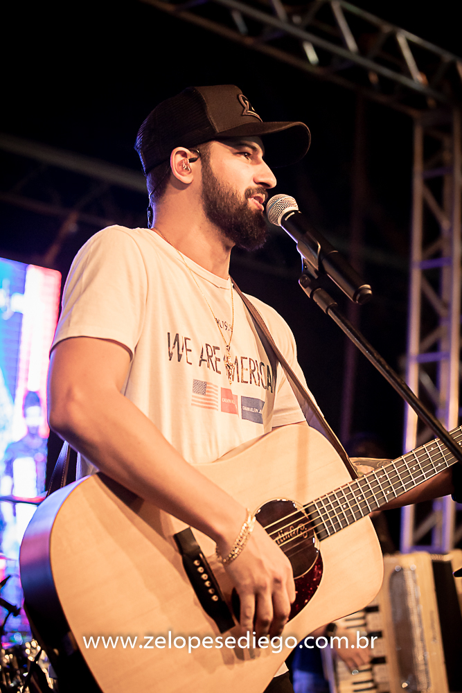 show-com-ze-lopes-e-diego-e-banda-na-mata-do-leao