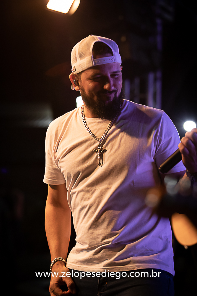 show-com-ze-lopes-e-diego-e-banda-na-mata-do-leao