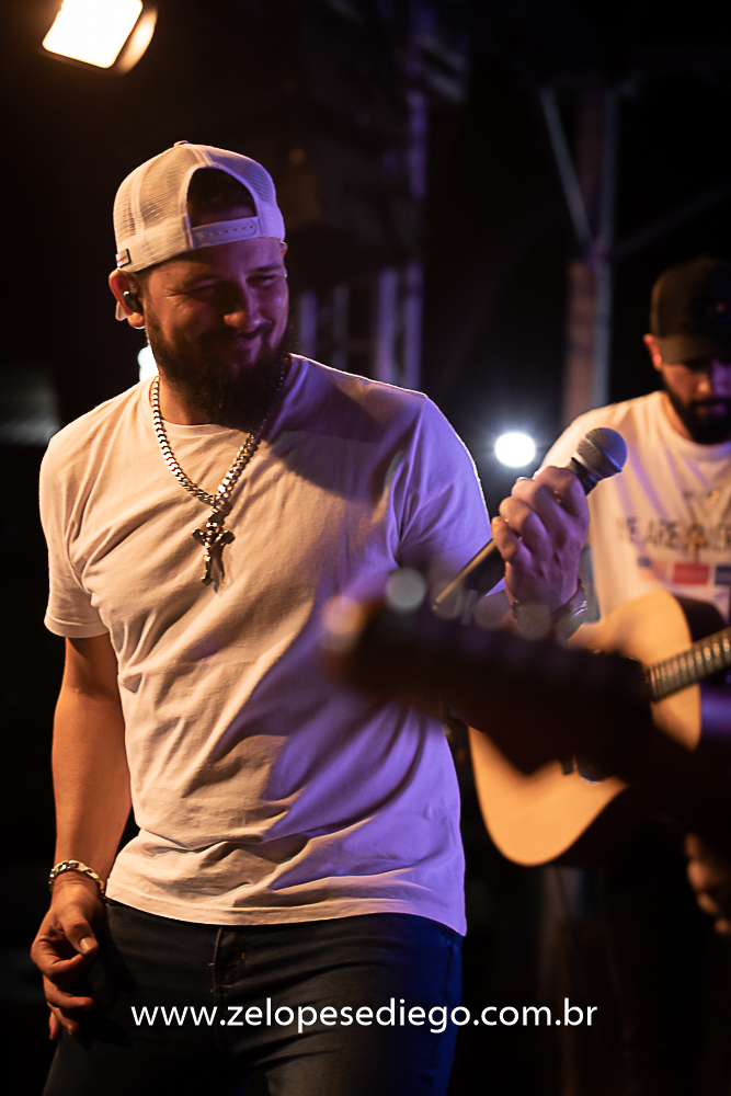 show-com-ze-lopes-e-diego-e-banda-na-mata-do-leao