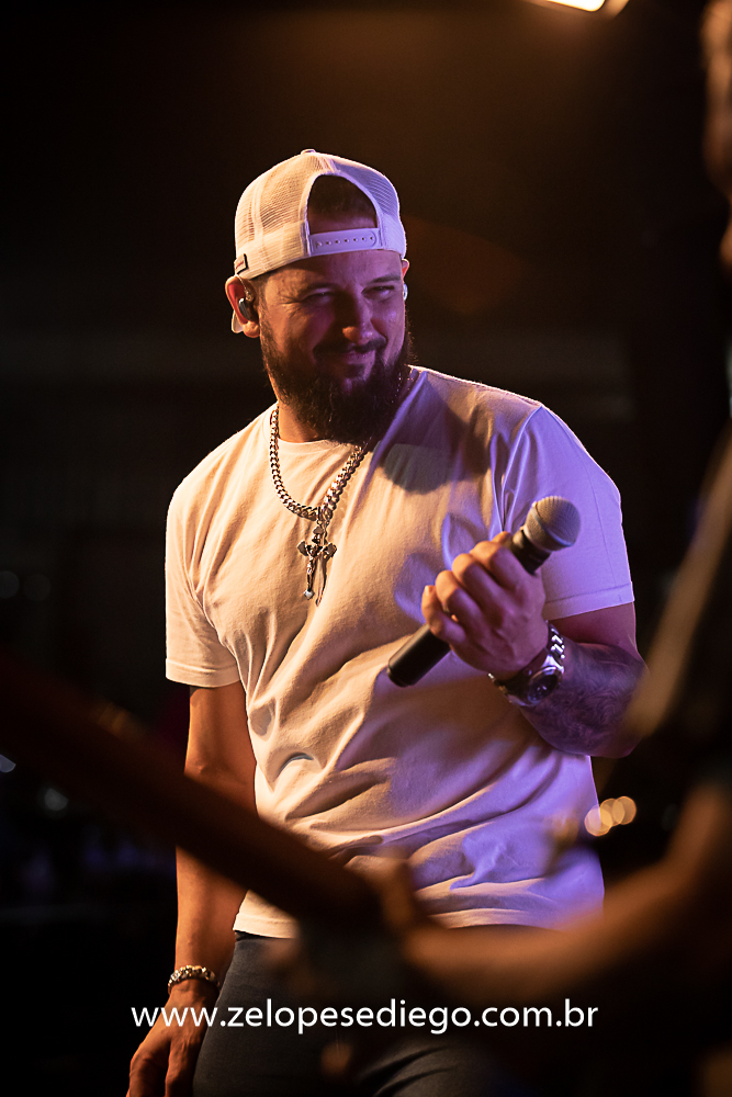 show-com-ze-lopes-e-diego-e-banda-na-mata-do-leao