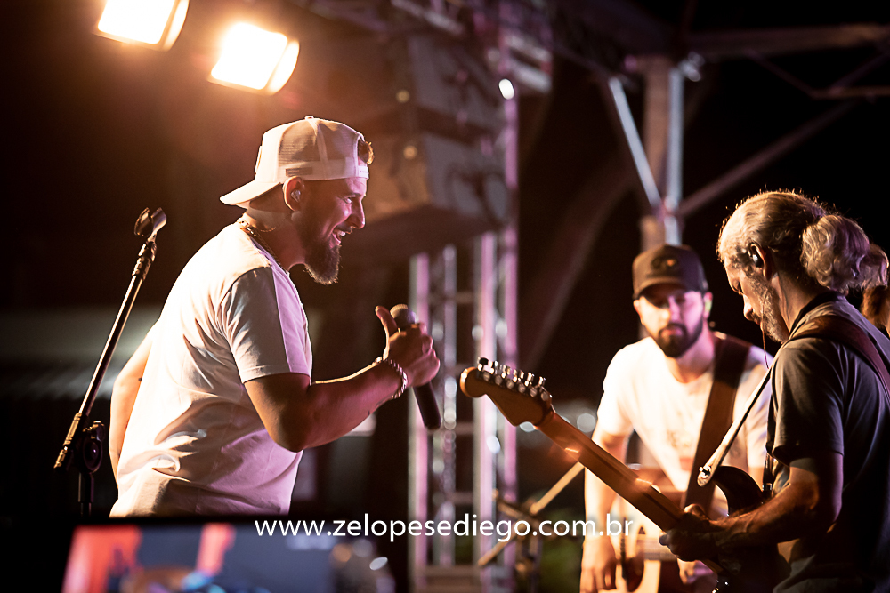 show-com-ze-lopes-e-diego-e-banda-na-mata-do-leao