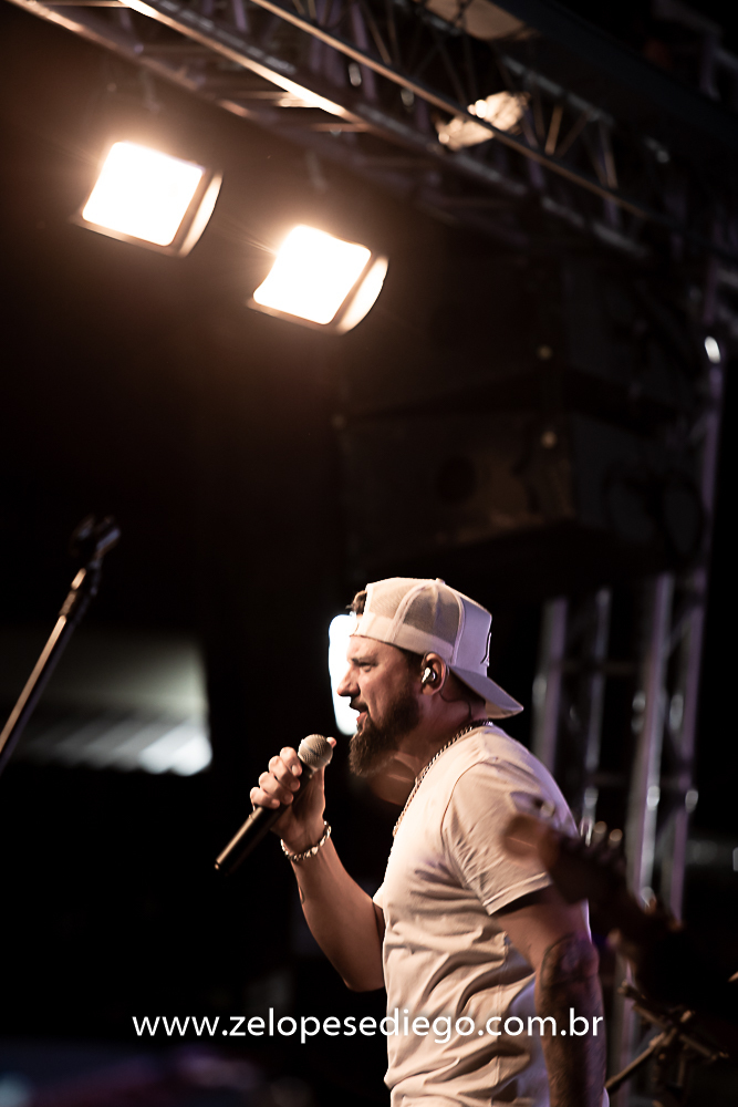 show-com-ze-lopes-e-diego-e-banda-na-mata-do-leao