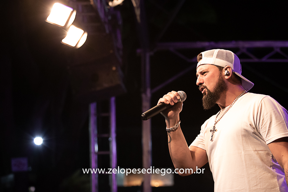 show-com-ze-lopes-e-diego-e-banda-na-mata-do-leao