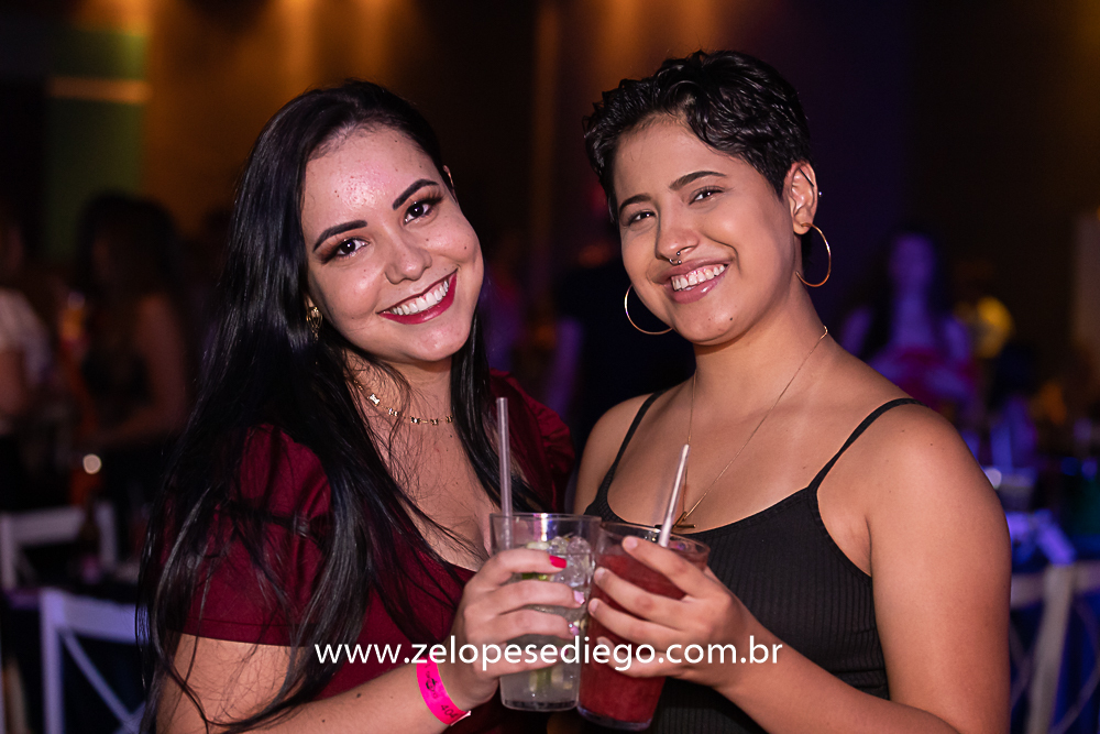 show-com-ze-lopes-e-diego-e-banda-no-bar-canacaiana
