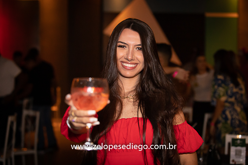 show-com-ze-lopes-e-diego-e-banda-no-bar-canacaiana