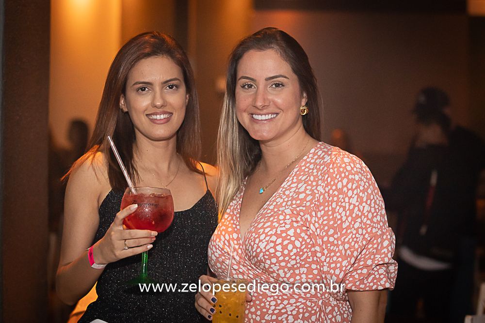 show-com-ze-lopes-e-diego-e-banda-no-bar-canacaiana