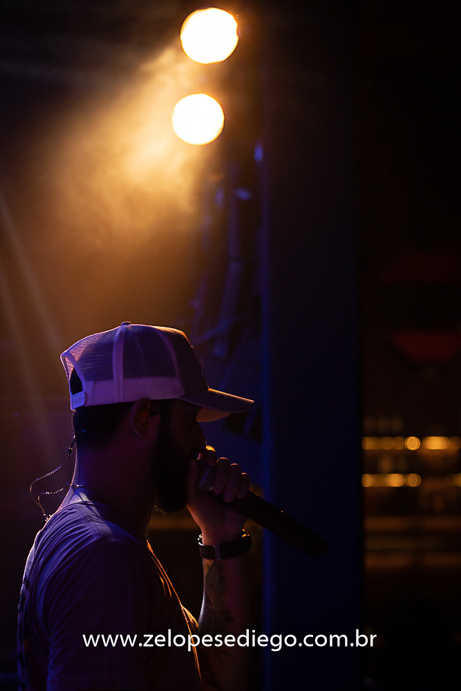 show-com-ze-lopes-e-diego-e-banda-no-bar-canacaiana