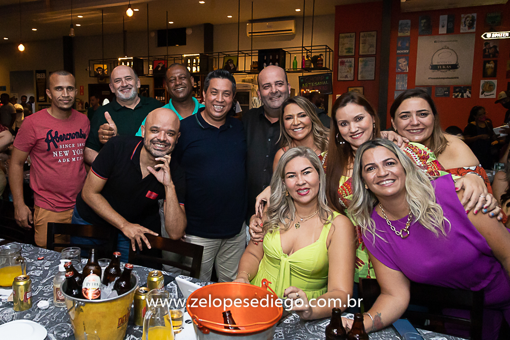 show-com-ze-lopes-e-diego-e-banda-no-boteco-tukas