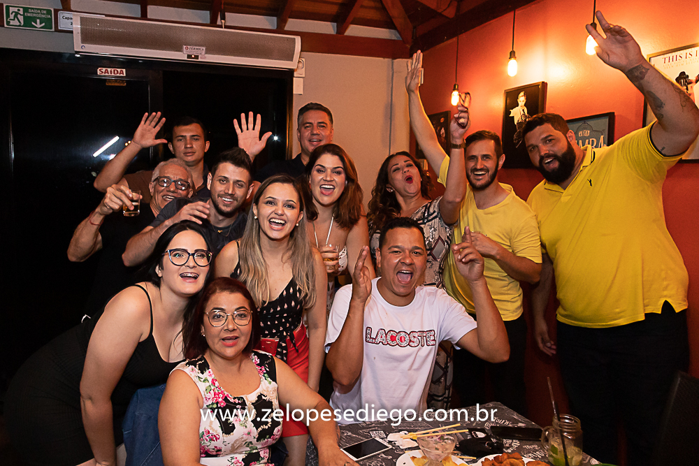 show-com-ze-lopes-e-diego-e-banda-no-boteco-tukas