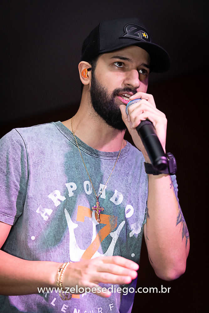 show-com-ze-lopes-e-diego-e-banda-no-boteco-tukas