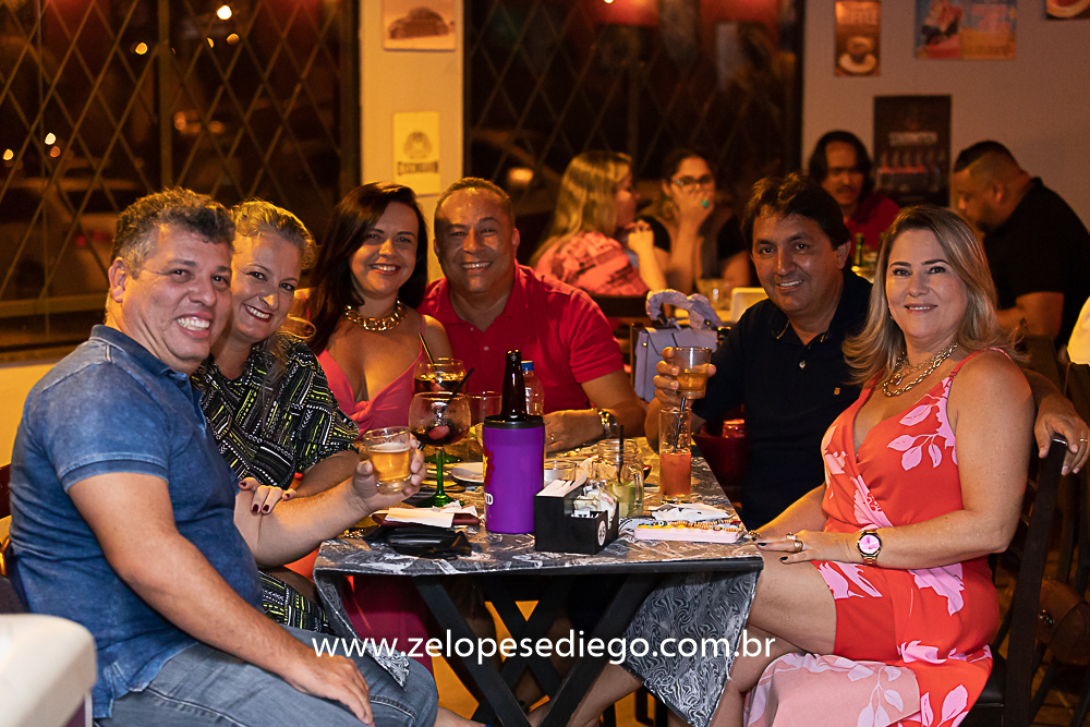 show-com-ze-lopes-e-diego-e-banda-no-boteco-tukas