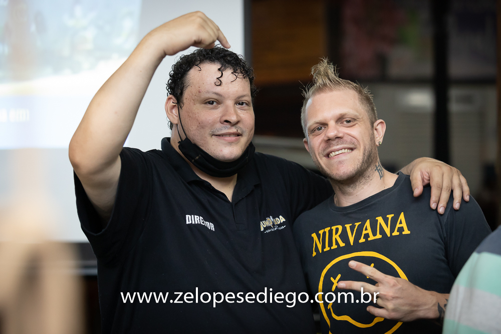 show-com-ze-lopes-e-diego-e-banda-em-barrinha