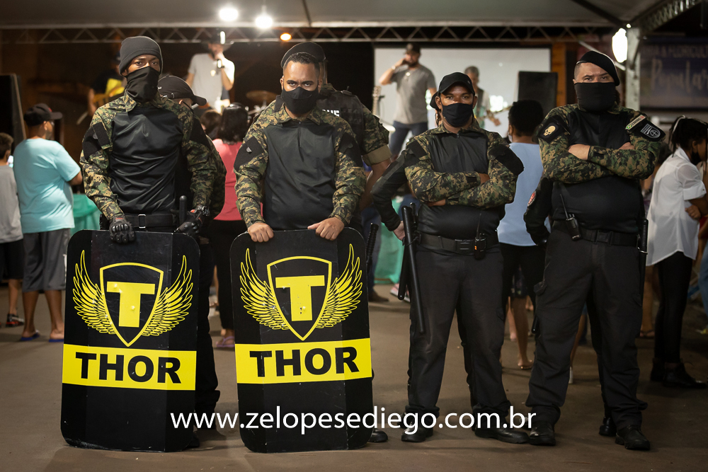 show-com-ze-lopes-e-diego-e-banda-em-barrinha