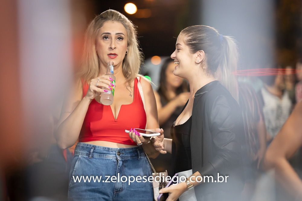 show-com-ze-lopes-e-diego-e-banda-em-barrinha